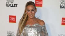 Look koji bi odobrila i Carrie: Sarah Jessica Parker zablistala u efektnoj kreaciji