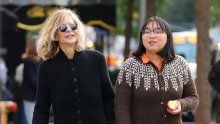 Na ulicama New Yorka: Meg Ryan uživala u šetnji s 20- godišnjom kćeri