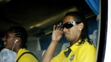 Sreća u nesreći - Ronaldinho iz sudara bez ogrebotine