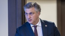 Plenković: Oporba neka mućne svojom glavom, a ne da Milanović mućka njihovom glavom