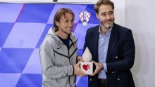 Modrić dobio nagradu Pokaži srce; navijači ga izabrali za najsrčanijeg reprezentativca