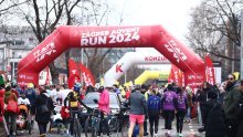 Zagreb Advent Run i ove je godine okupio na tisuće kostimiranih trkača