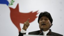 Morales prema prvim podacima gubi na referendumu