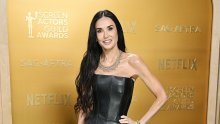 Demi Moore opet ima ludo dobru haljinu: Ovo bi malo tko  odabrao za dodjelu nagradu