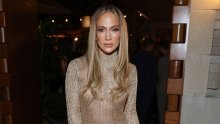 Poput oskarovskog kipića: Jennifer Lopez blistala u zlatu uoči glamurozne dodjele