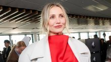 Cameron Diaz izgleda fantastično, a svi su primijetili cipele za koje smo mislili da su izašle iz mode