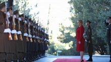 Kolinda Grabar Kitarović na Pantovčak vratila Tuđmanov stol