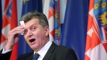 Kujundžić povezao milijune za veledrogerije s Josipovićevom kampanjom