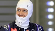 Sve ga više kritiziraju! Vettela bocnuo i šef Formule 1