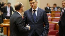 Plenković još nije složio Vladu, a o dječjim bolestima Sabora kaže ovo