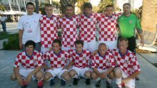 'Vatreni' beskućnici otputovali na SP u Pariz