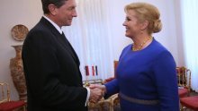 Pahor prenio Vučićevu poruku Kolindi Grabar Kitarović?