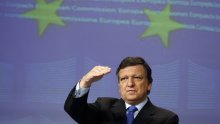 Eurozona tone, a Barroso priča o snazi i rastu