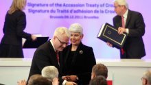 Kosor: Signing of Accession Treaty crown of Croatia's international recognition