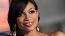 Rosario Dawson želi zavesti Colina Farrella