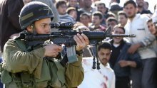 Palestinci 'napali' izraelski patrolni brod