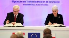 Croatia-EU Accession Treaty signed