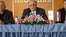 Tuđman traži referendum o arbitraži