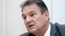 Čačić: Priče 'Ne damo naše autoceste' su glupost!