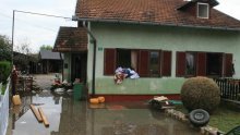 Karlovčani dobili upute kako dezinficirati poplavljene kuće