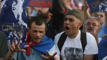 Demonstrators, police clash after rally in support of Mladic