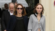 Vanessa Paradis i Lily Rose Depp kao modne blizanke