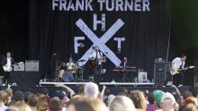 Frank Turner na INmusicu: Rock'n'roll misa na otvorenom