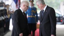 Josipović i Nikolić s gospodarstvenicima i hrvatskom manjinom