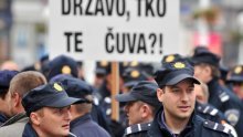 Policajci od Ostojića traže pravo na prosvjed