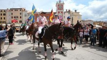 Pogledajte kako je bilo na Polo paradi u sklopu turnira Rovinj Beach Polo