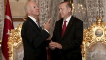 Biden i Erdogan razgovarali o borbi protiv IS-a