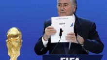 Blatter u strahu da propusti Božić, pa naredio....