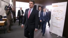 Milanović: Moramo biti sebični kao bankari