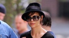 Katie Holmes za dlaku izbjegla nesreću