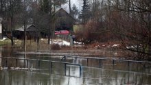 Poplavljene prometnice na području Kosinja