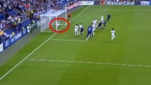 Danci se bune - je li Modrić rukom spasio čisti gol?