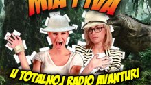 Iva Šulentić i Mia Kovačić u školici za seksi DJ-ice