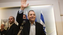 Ehud Barak napušta politiku