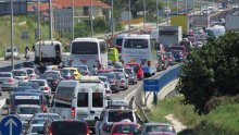 Pojačan promet u svim smjerovima, na A1 kilometarske kolone