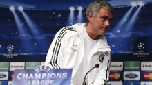 Mourinho kuka za napadačem i daje ulogu favorita Parižanima