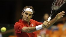 Bilo je gusto, ali je Federer 'načeo' Srbe u Novom Sadu