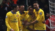 Arsenal se spasio i zadržao vodstvo u Premiershipu!