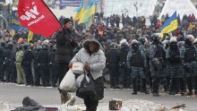 Specijalci osvojili kijevsku vijećnicu, traje lov na prosvjednike