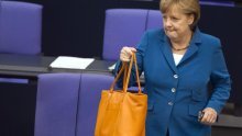 Odijeva li se Angela Merkel doista tako grozno?