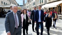 'RH nije posebno korumpirana, Milanović dramatizira'