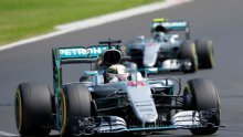 Hamilton 60. put starta prvi, ali Rosberg ne posustaje!