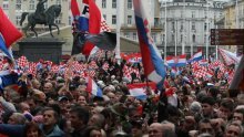 Tens of thousands waiting for acquitted generals in Zagreb