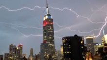 Fascinantne snimke superoluje nad New Yorkom!