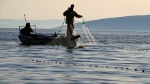 Na sastanak u Zadar stigla samo jedna udruga ribara