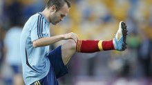 Iniesta proglešen najboljim nogometašem Eura